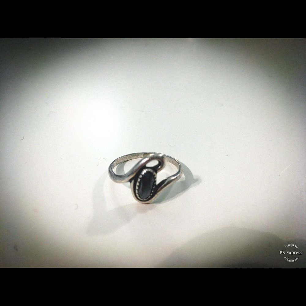 ⭐️SALE⭐️Alaskan “black diamond” ring